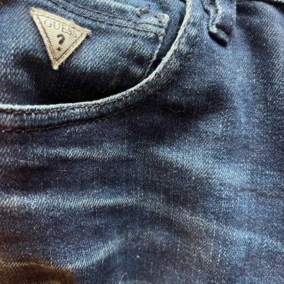 Guess Jeans - Picture 2 of 3
